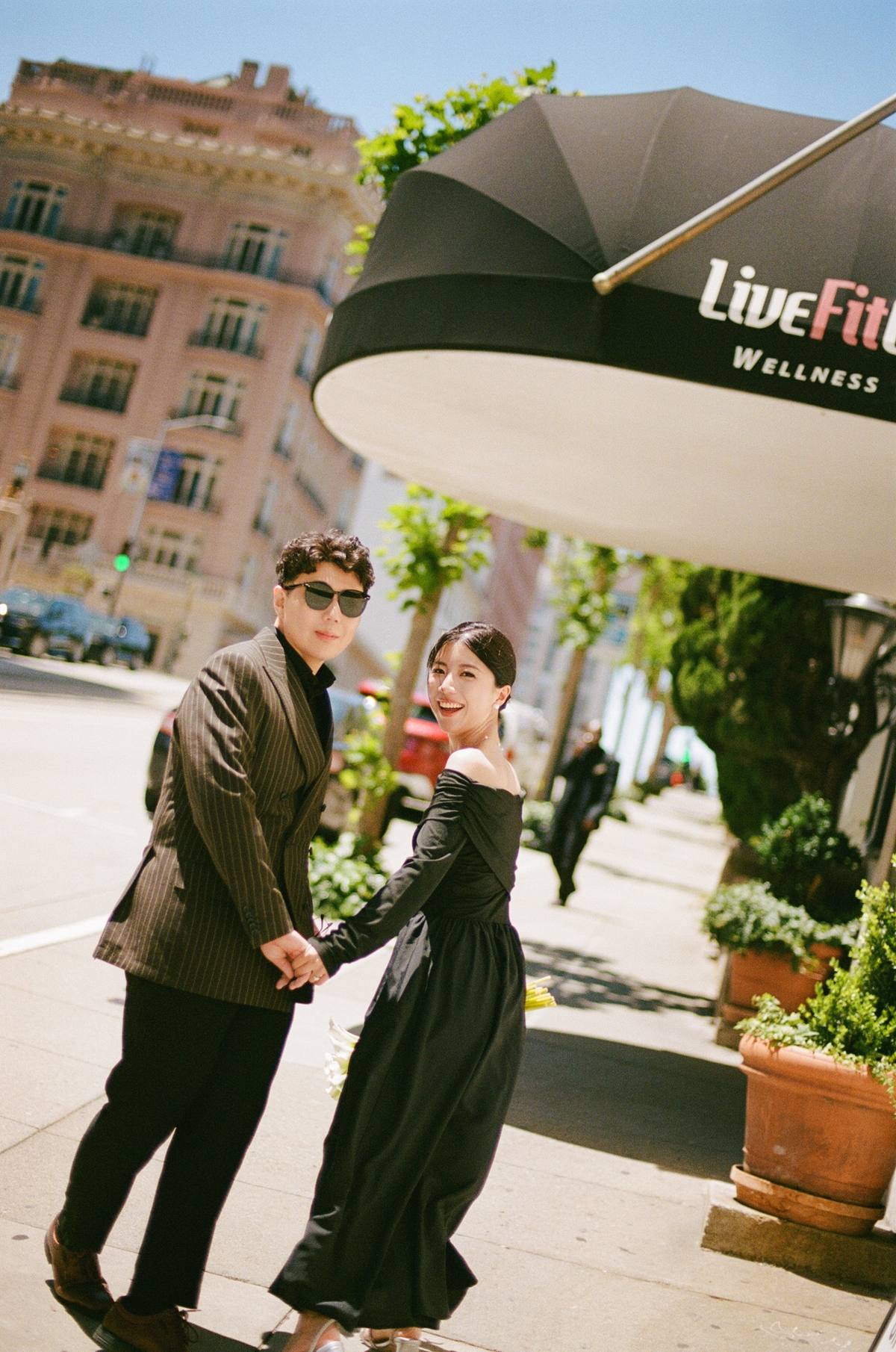 Photograph 8 from the San Francisco love story